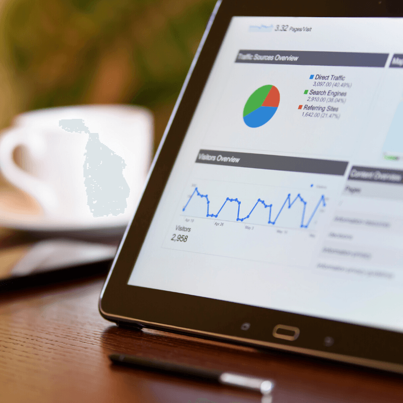 Google Analytics perusraportit ja kehittyneemmät ominaisuudet
